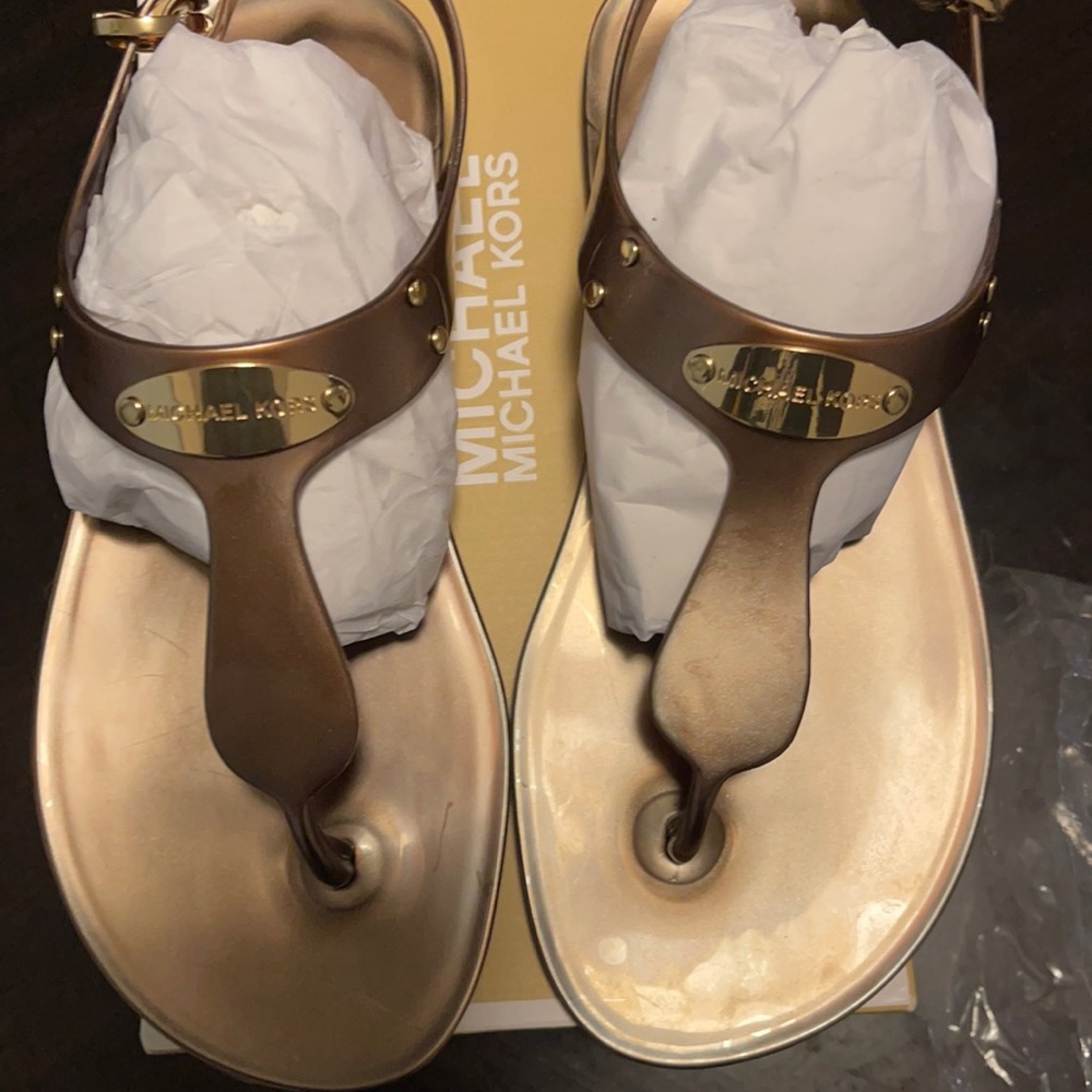 MK Plate Jelly Sandals